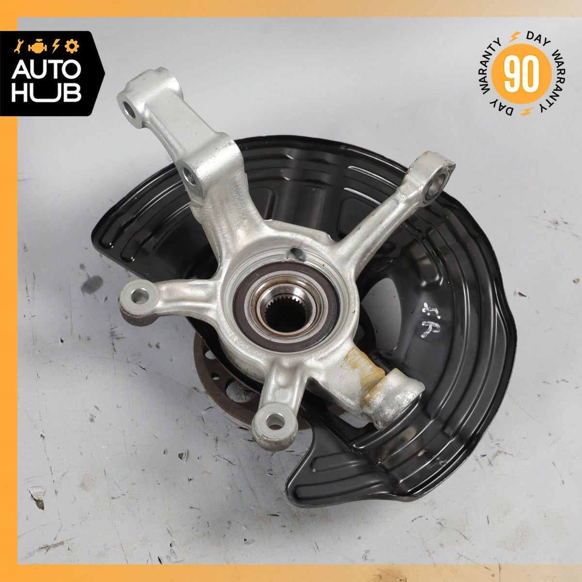 Mercedes W242 B250e Front Right Side Spindle Knuckle Hub OEM 62k - photo 11