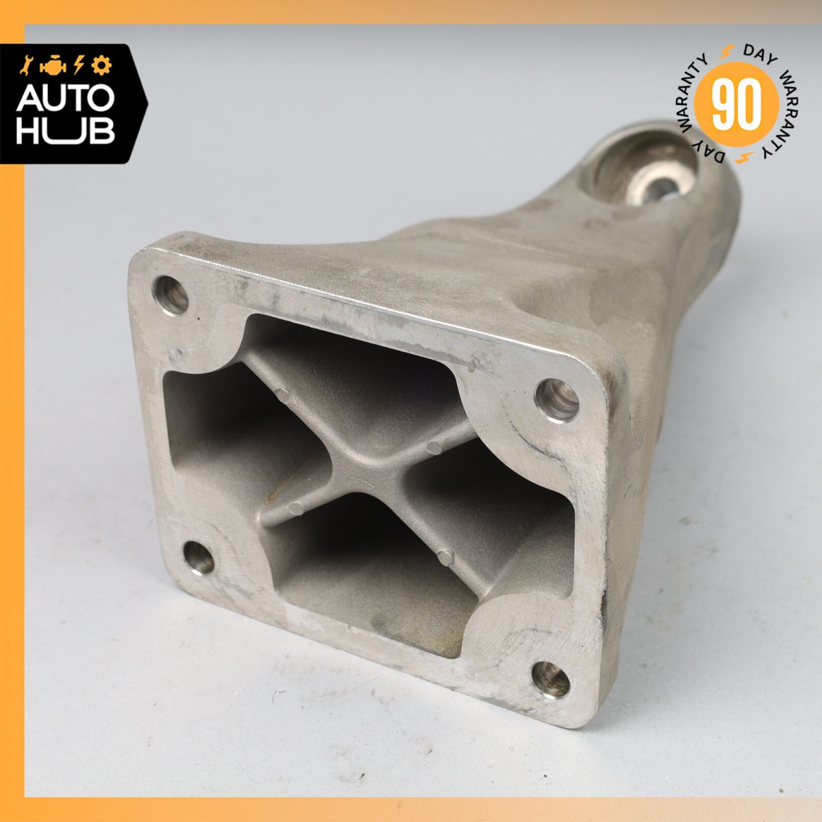 04-19 Maserati Quattroporte GranCabrio Engine Motor Bracket Mount Right Side OEM - photo 8