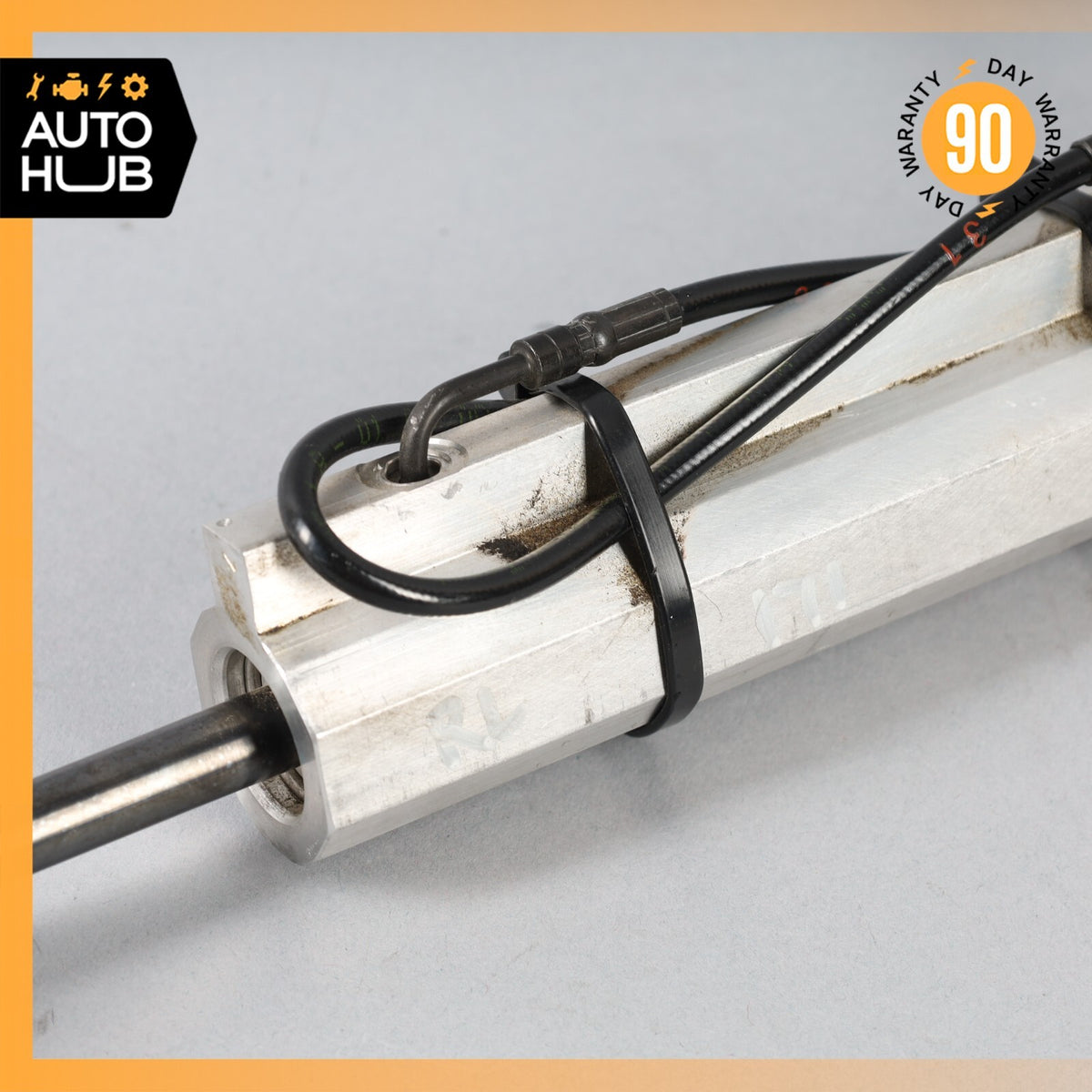Mercedes R171 SLK55 AMG SLK350 Convertible Top Left Main Lift Cylinder OEM - photo 4