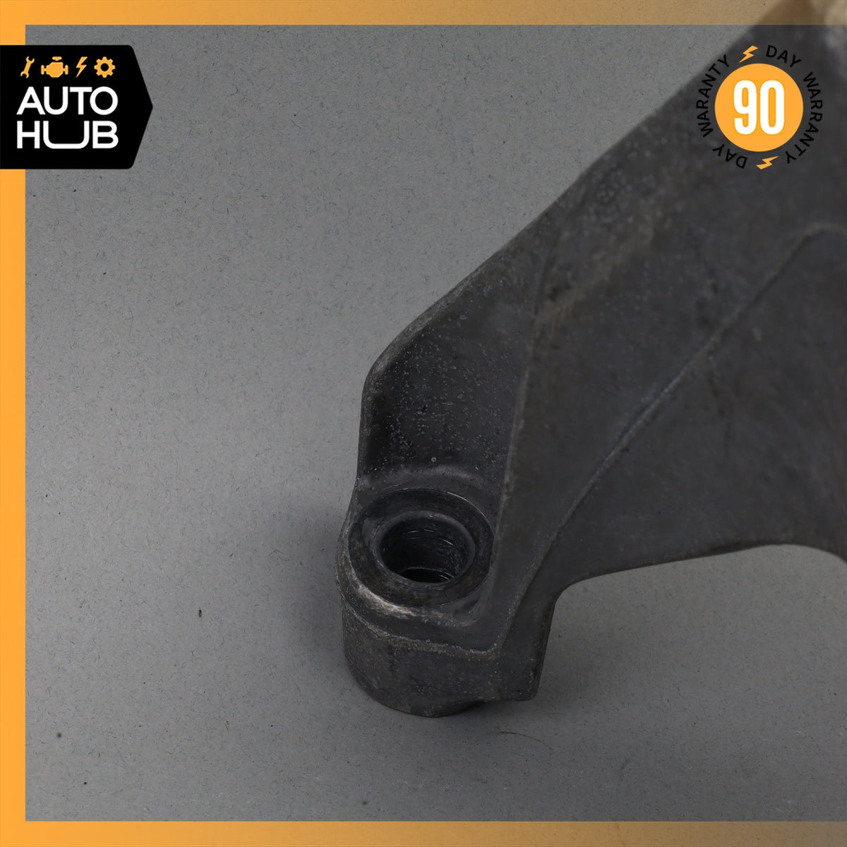 Porsche Cayenne 958 Panamera Hybrid 958 Right Engine Support Mount Bracket OEM - photo 8