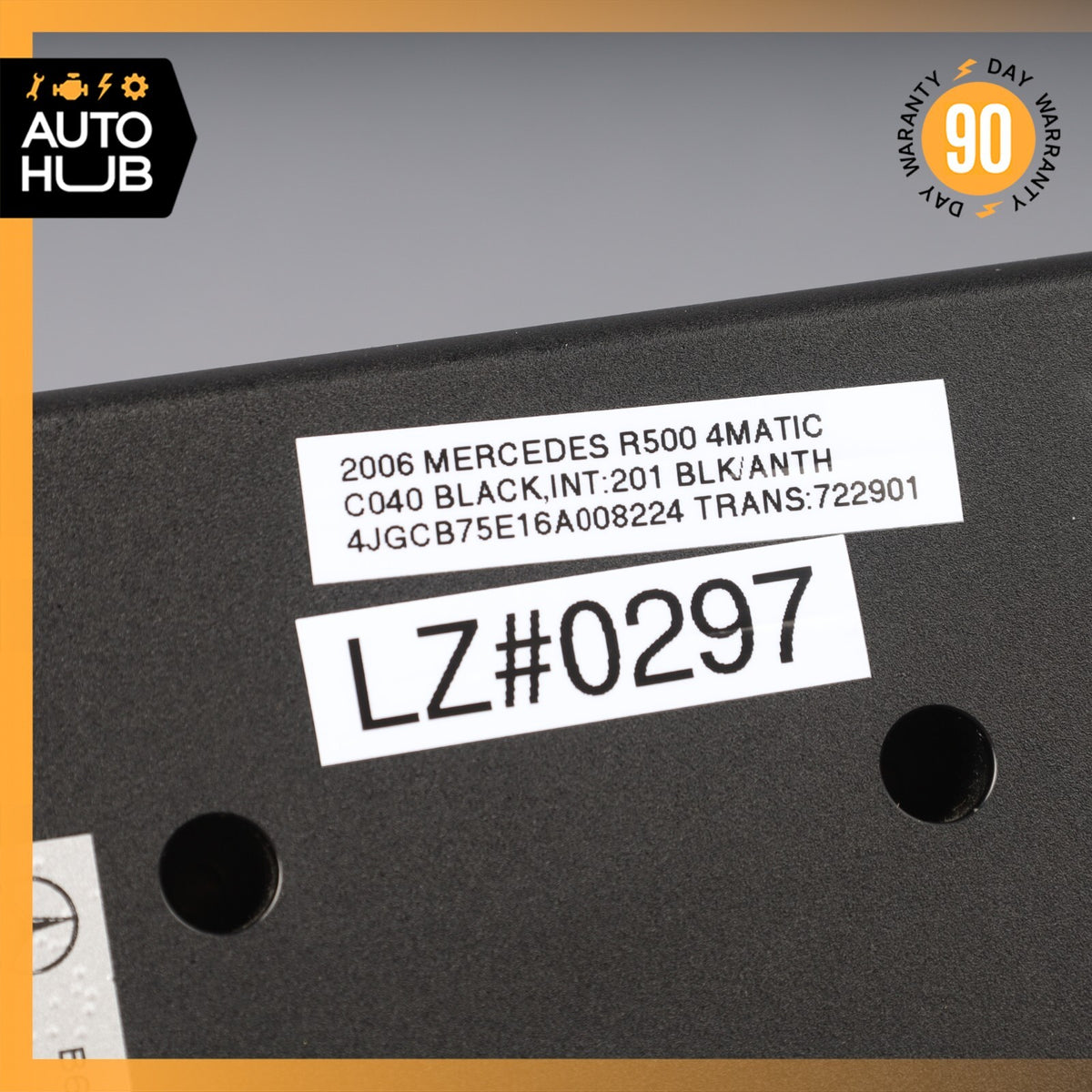 06-13 Mercedes W251 R500 ML550 Audio Music iPod Module Interface B67824252 OEM - photo 8