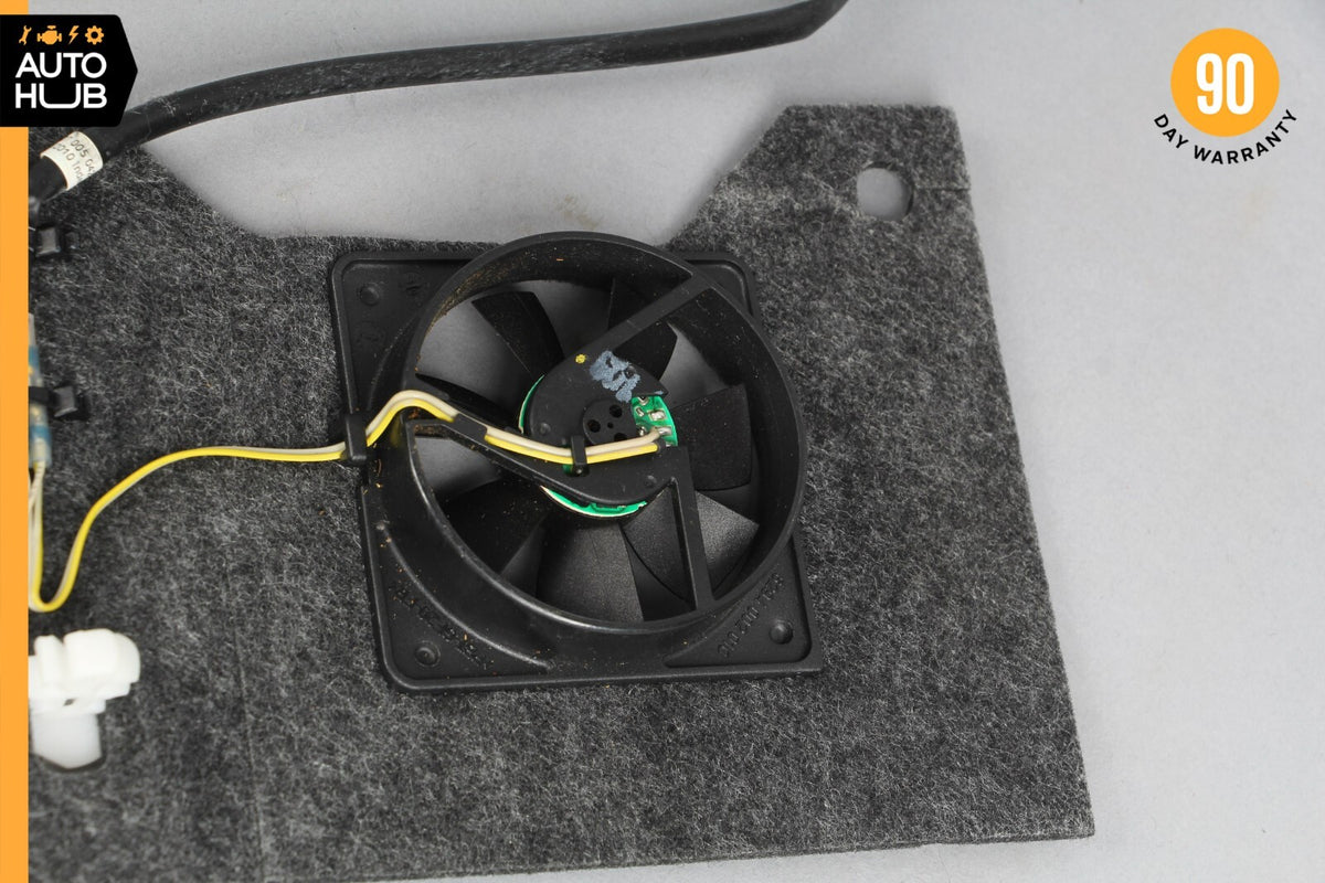 03-11 Mercedes W211 E320 CLS550 Front Seat Blower Cooler Fan Fans Assembly OEM - photo 3