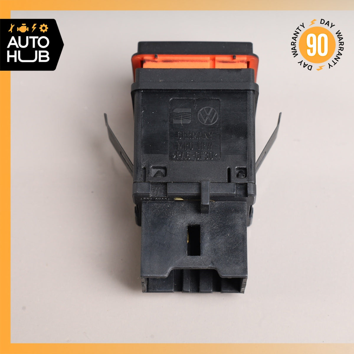 Porsche Cayenne 955 Hazard Warning Light Switch Button 7L5953235A OEM 87k - photo 3