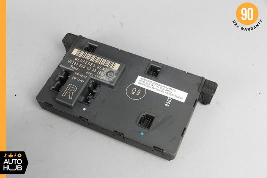 01-07 Mercedes W203 C280 C240 C320 Front Right Door Control Module 2038201285 - photo 1
