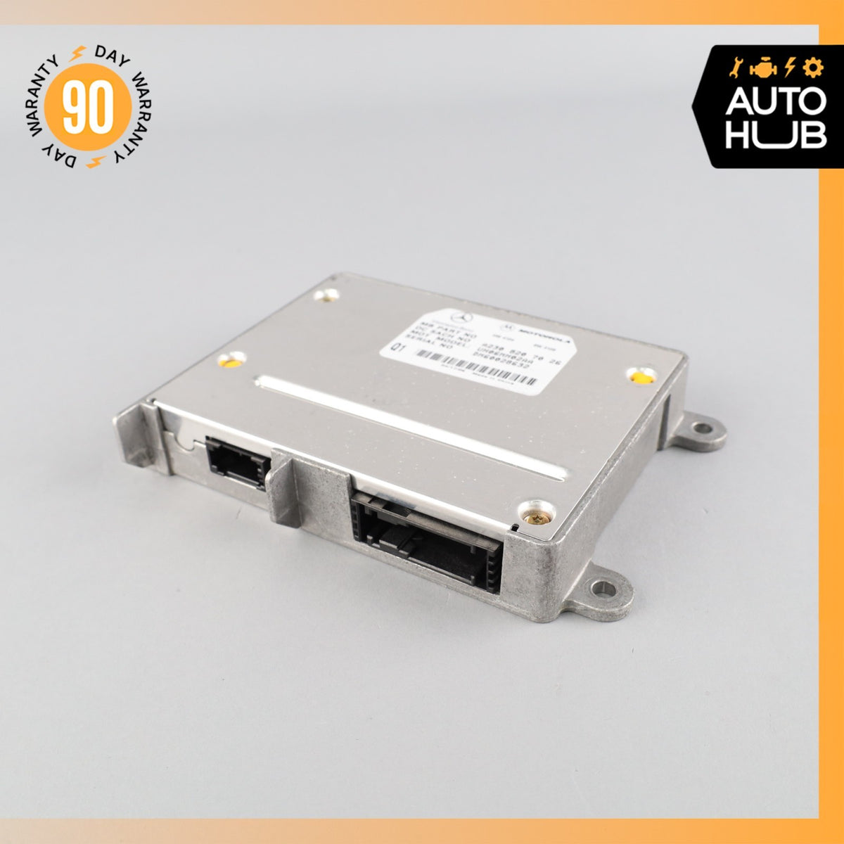 06-12 Mercedes R230 SL550 E350 Communication Control Module 2308207026 OEM - photo 1
