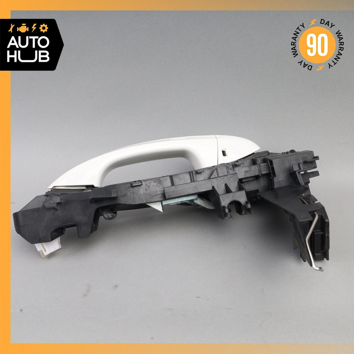 Mercedes W213 E300 Front Left Side Exterior Door Handle Keyless Go White OEM - photo 4