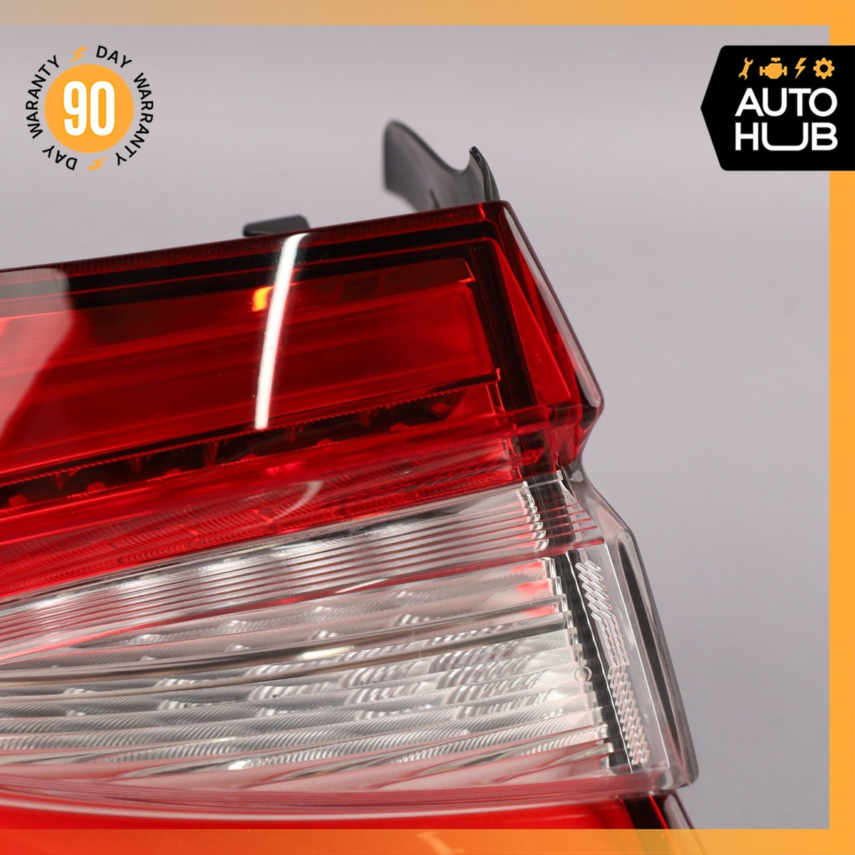 17-20 Maserati Levante M161 Outer Tail Light Lamp Left Driver Side OEM 89k - photo 3