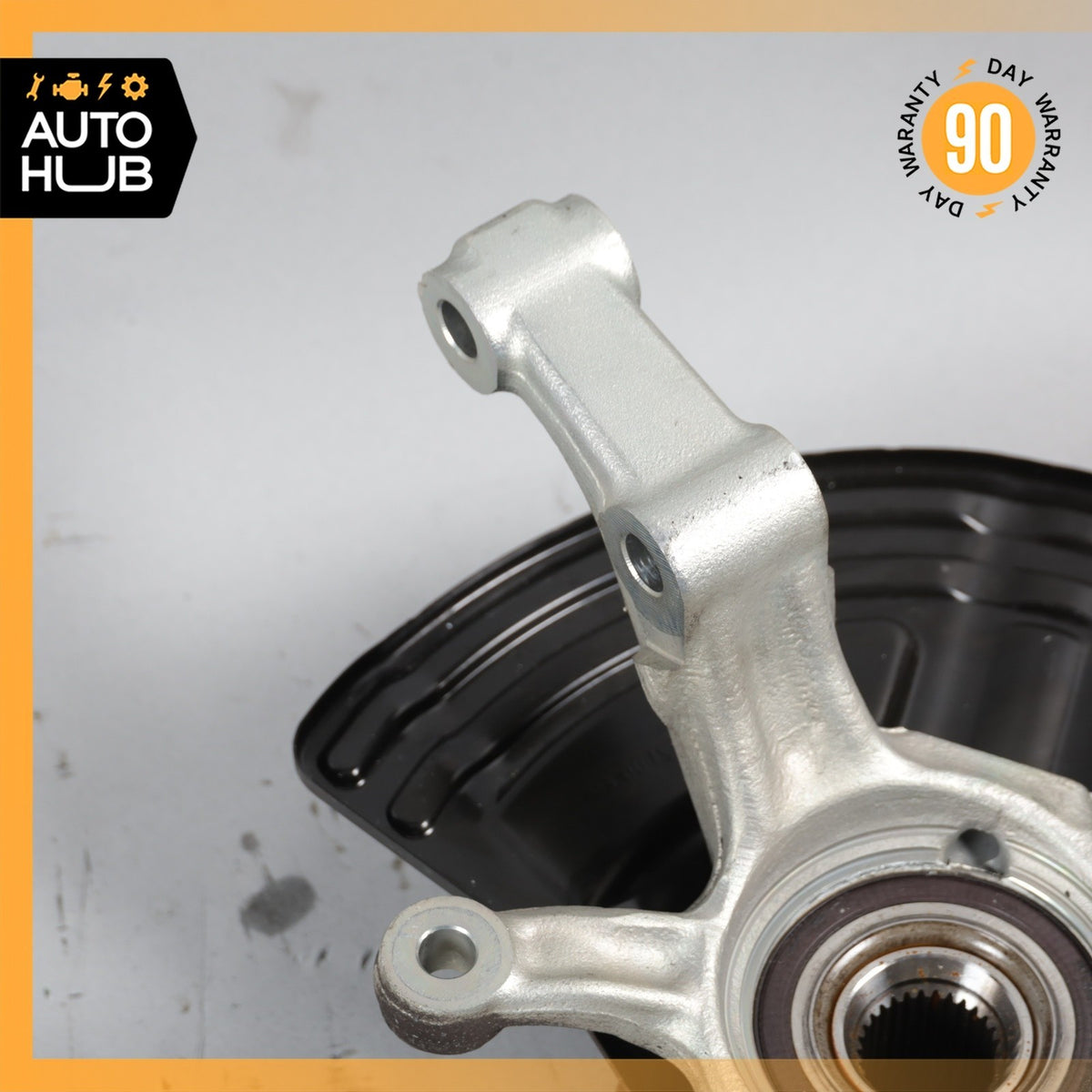 Mercedes W242 B250e Front Right Side Spindle Knuckle Hub OEM 62k - photo 12