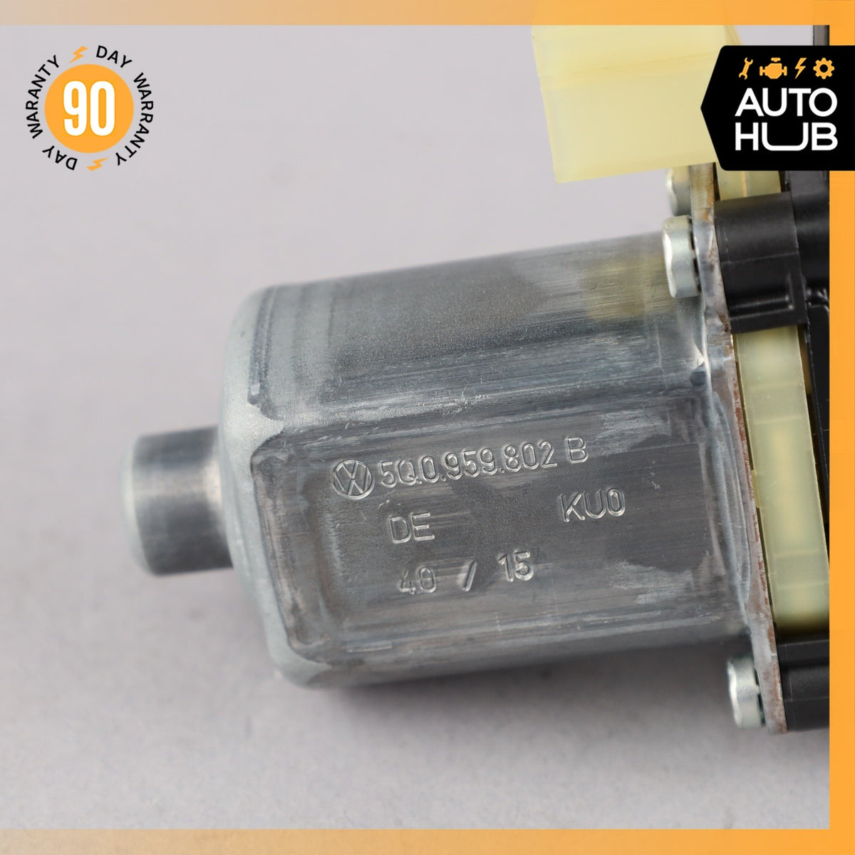 17-20 Audi 8V A3 Front Left Door Window Regulator Motor 5Q0959802B OEM - photo 3