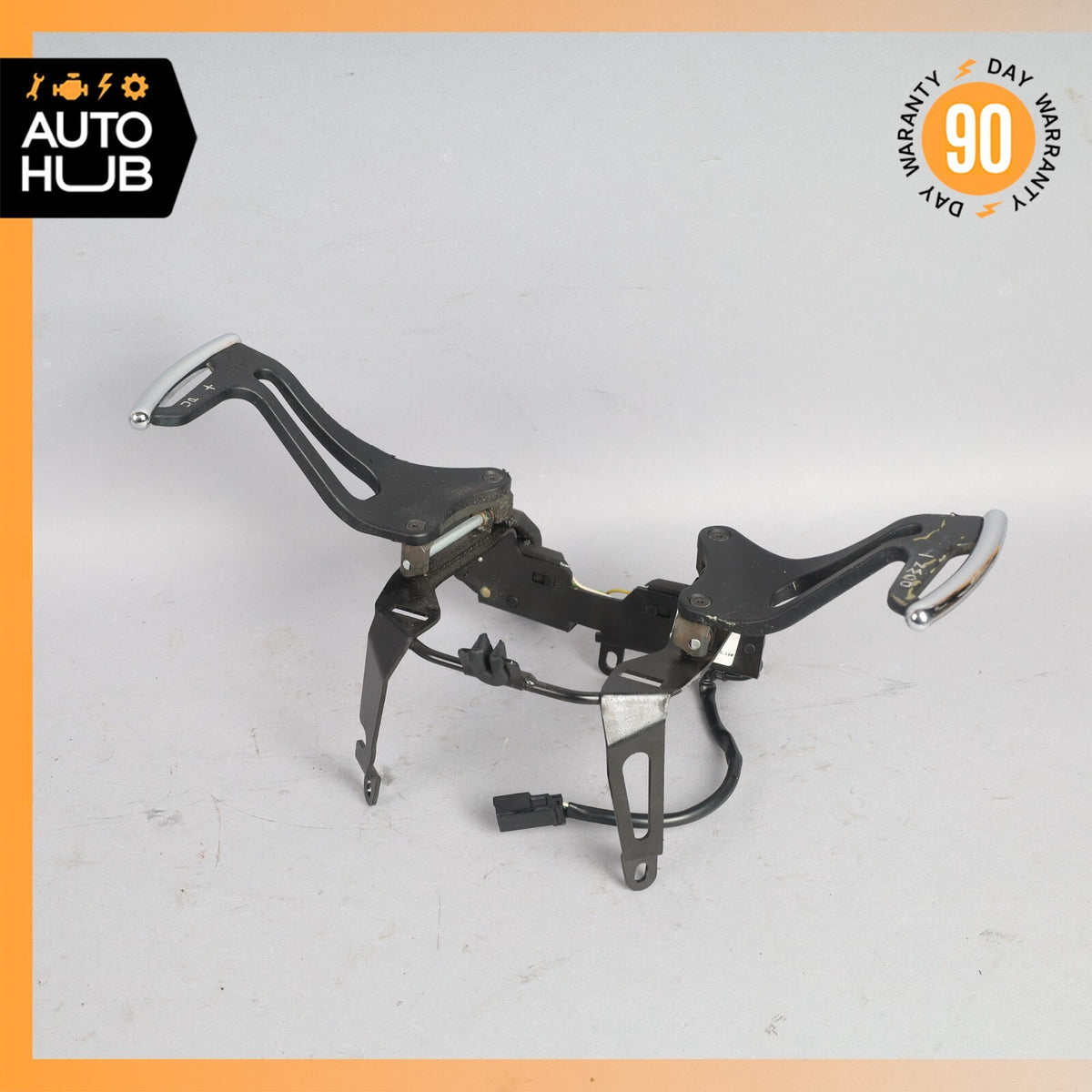03-19 Maserati GranTurismo M145 Steering Wheel Paddle Shifters Set OEM - photo 6