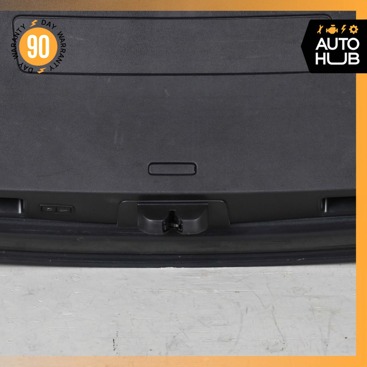 15-18 Porsche Macan 95B Trunk Lid Liftgate Tailgate Hatch Shell w/Spoiler OEM - photo 22
