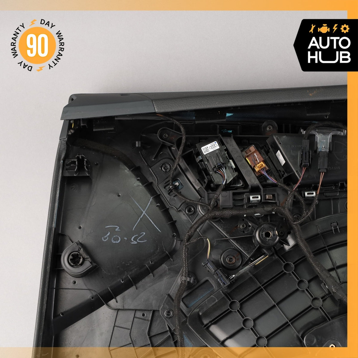 18-20 Audi FY Q5 SQ5 Front Left Driver Side Interior Door Panel OEM - photo 15