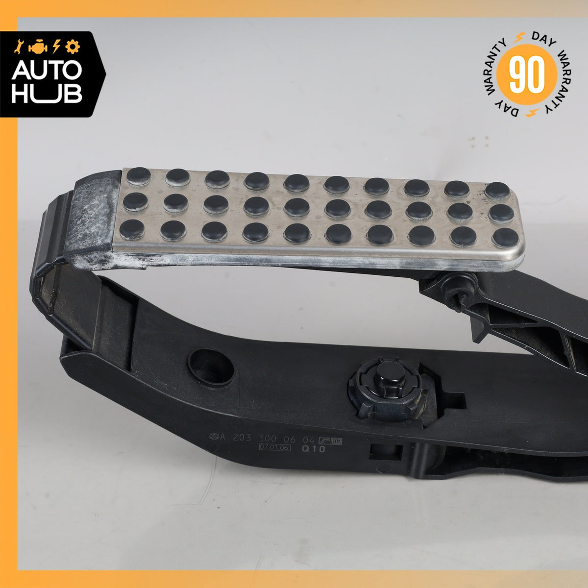 05-11 Mercedes R171 SLK350 CLK350 Gas Accelerator Pedal 2113010001 OEM - photo 3