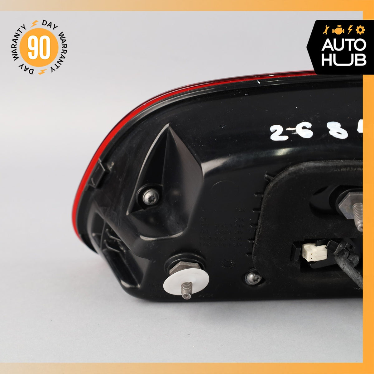 15-18 Porsche Macan 95B GTS Rear Left Side Inner Tail Light Lamp 95B945093C OEM - photo 9