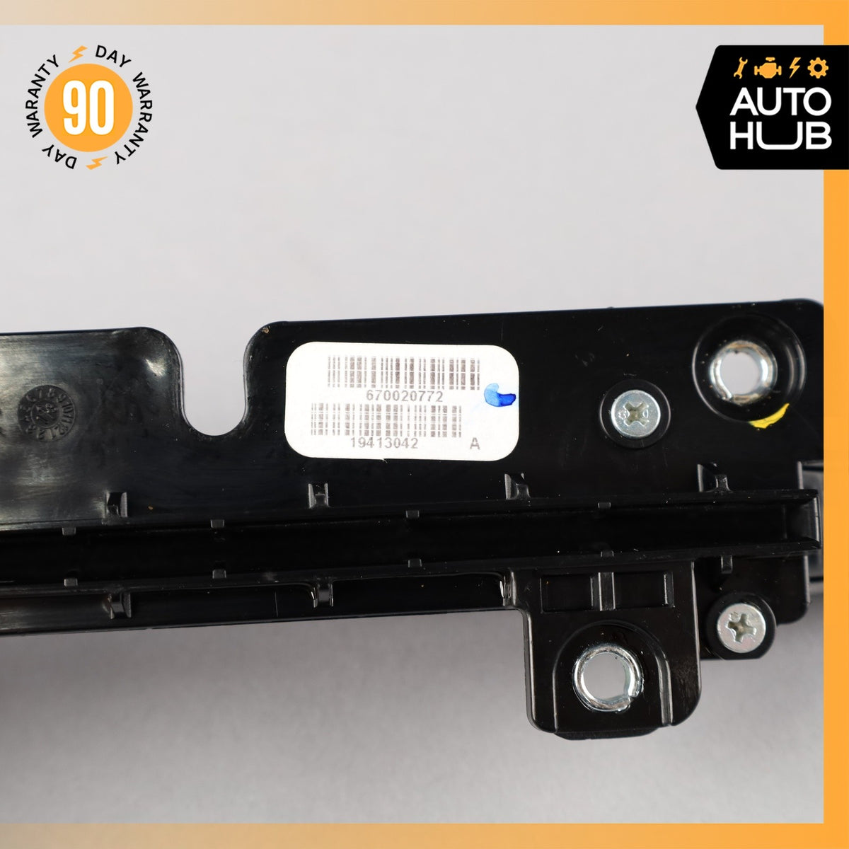 Maserati Quattroporte M156 CD Changer Eject Control 670020772 OEM - photo 10
