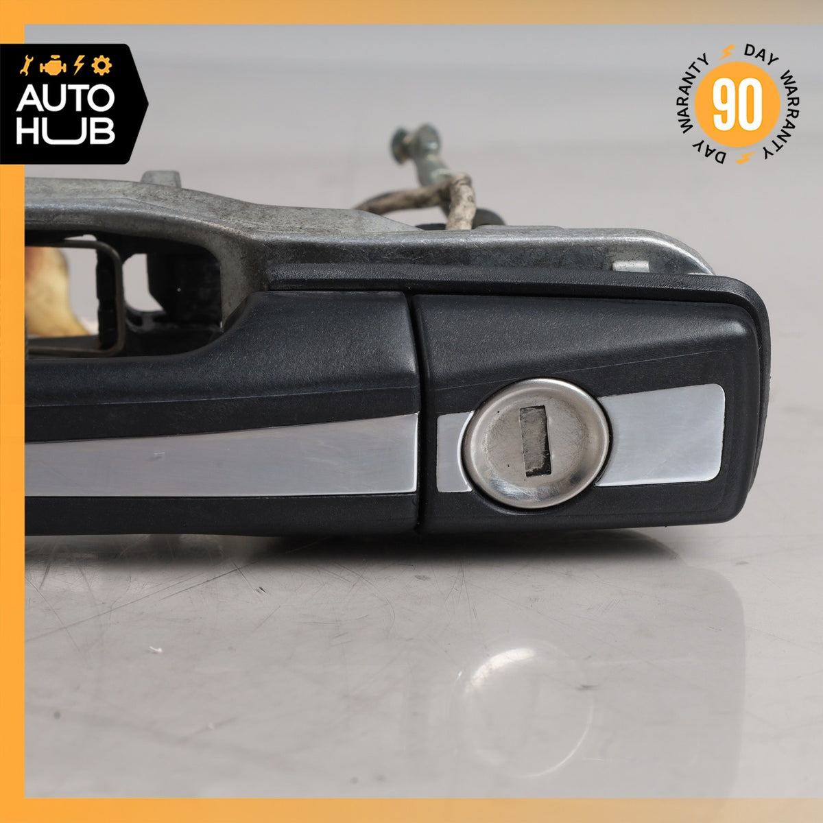 90-95 Mercedes W124 300E 300D Front Door Right Handle 1247600570 OEM - photo 2