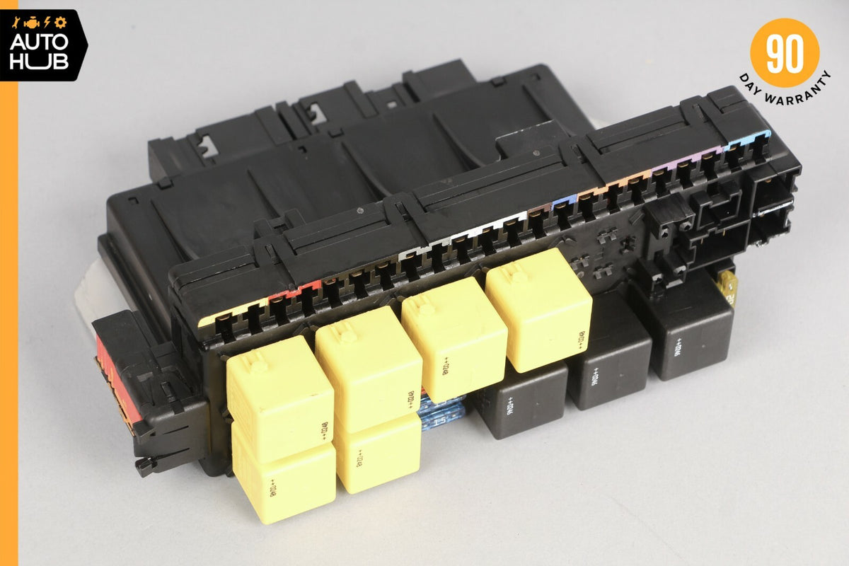 03-12 Mercedes R230 SL550 SL55 SLR Front Left SAM Fuse Box Control Module OEM - photo 1