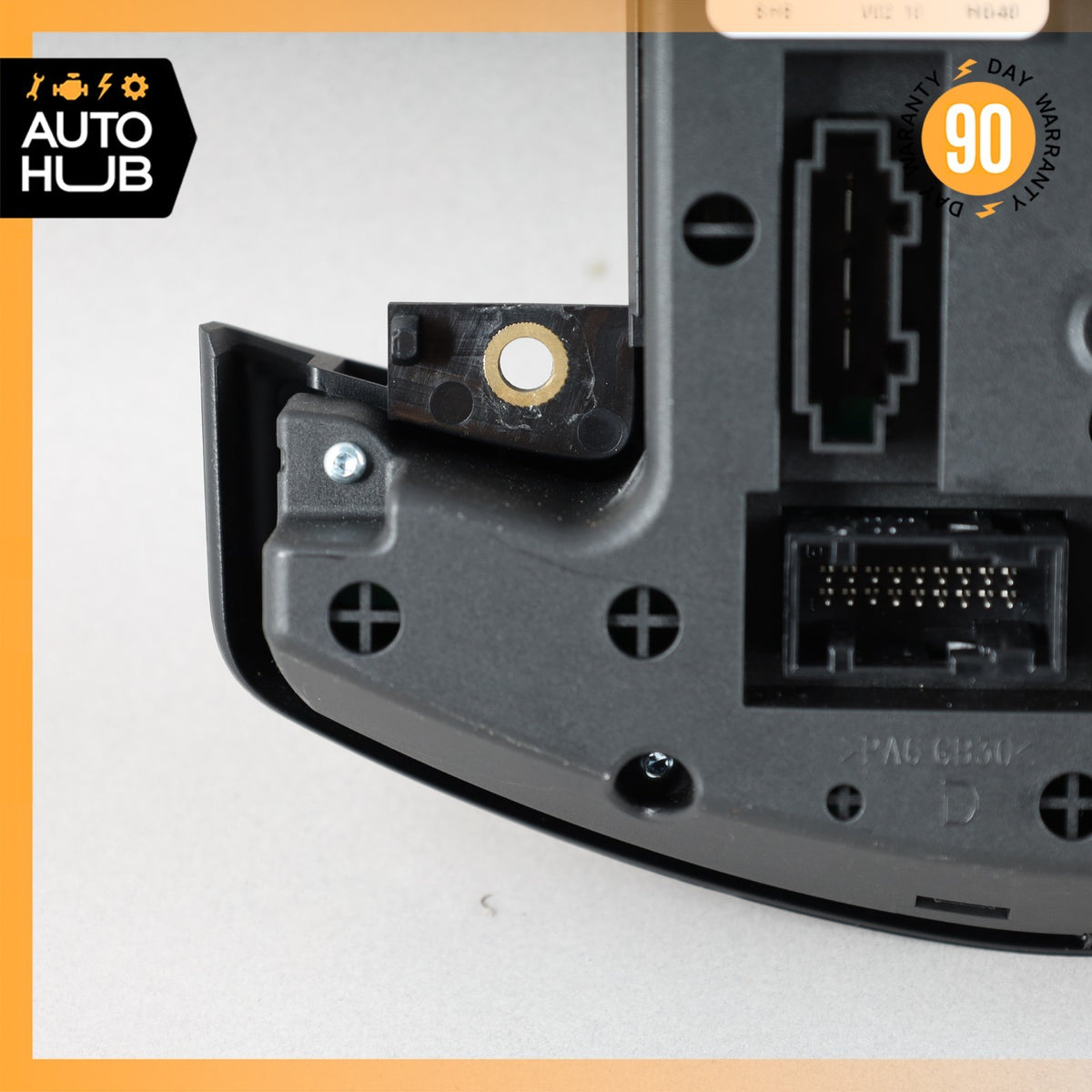 Porsche Cayenne 958 Rear Seat Heat Lock Switch Control Panel 7P5927325E OEM - photo 10