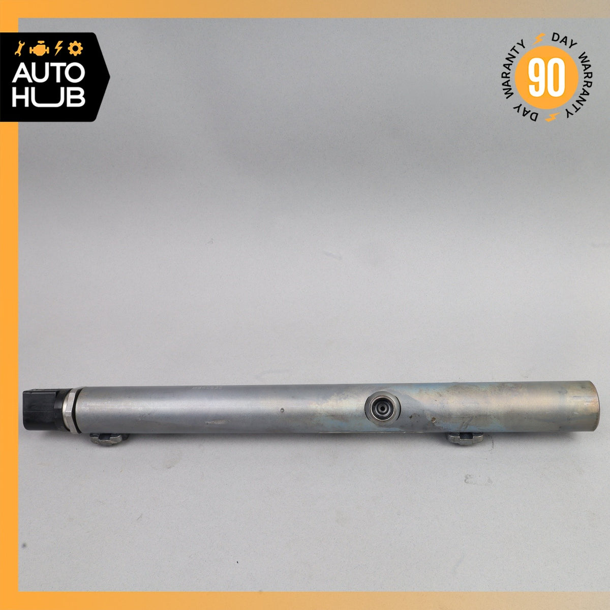 12-16 Mercedes X166 GL350 ML350 3.0L Bluetec Right Fuel Gas Injection Rail OEM - photo 3