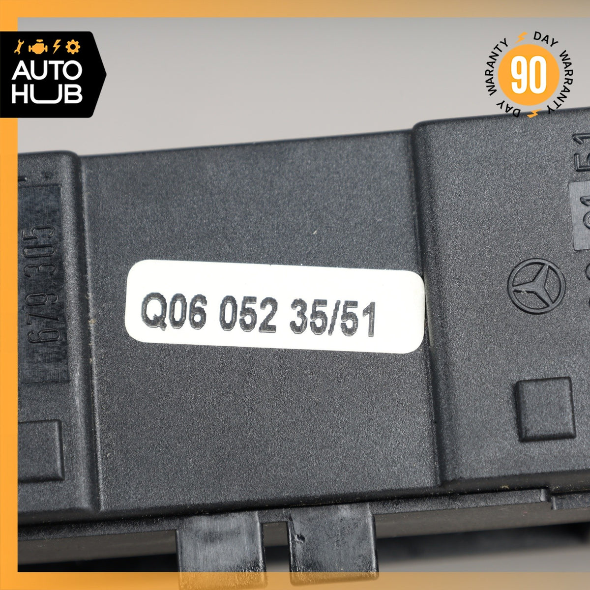 98-03 Mercedes W208 CLK430 CLK320 Hazard Door Lock Switch Control Panel OEM - photo 8