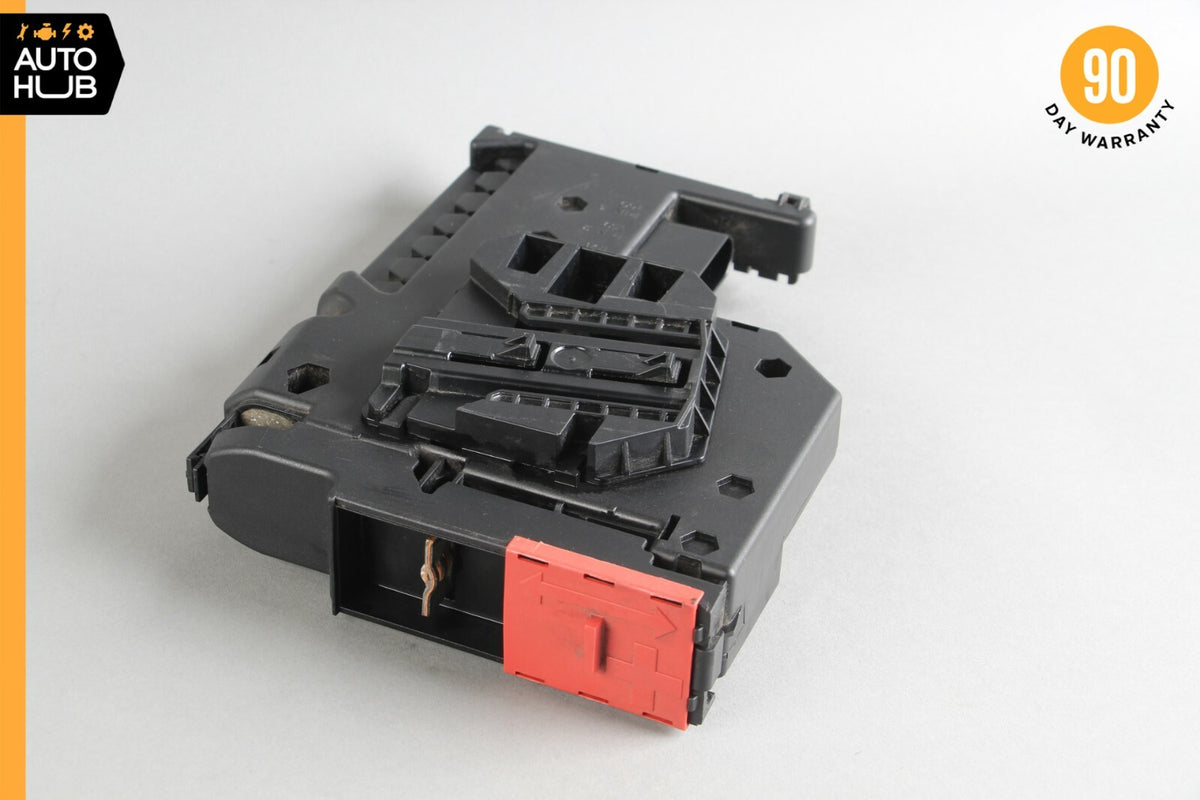 12-16 Mercedes R172 SLK350 Fuse Relay Box Junction Terminal Connector OEM 59k - photo 1