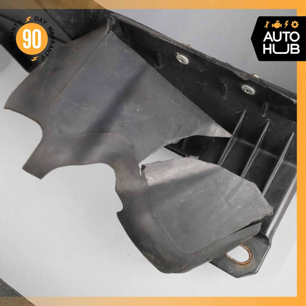 17-23 Alfa Romeo 952 Giulia Radiator Shroud Deflector Air Duct 50546869 OEM 49k - photo 9