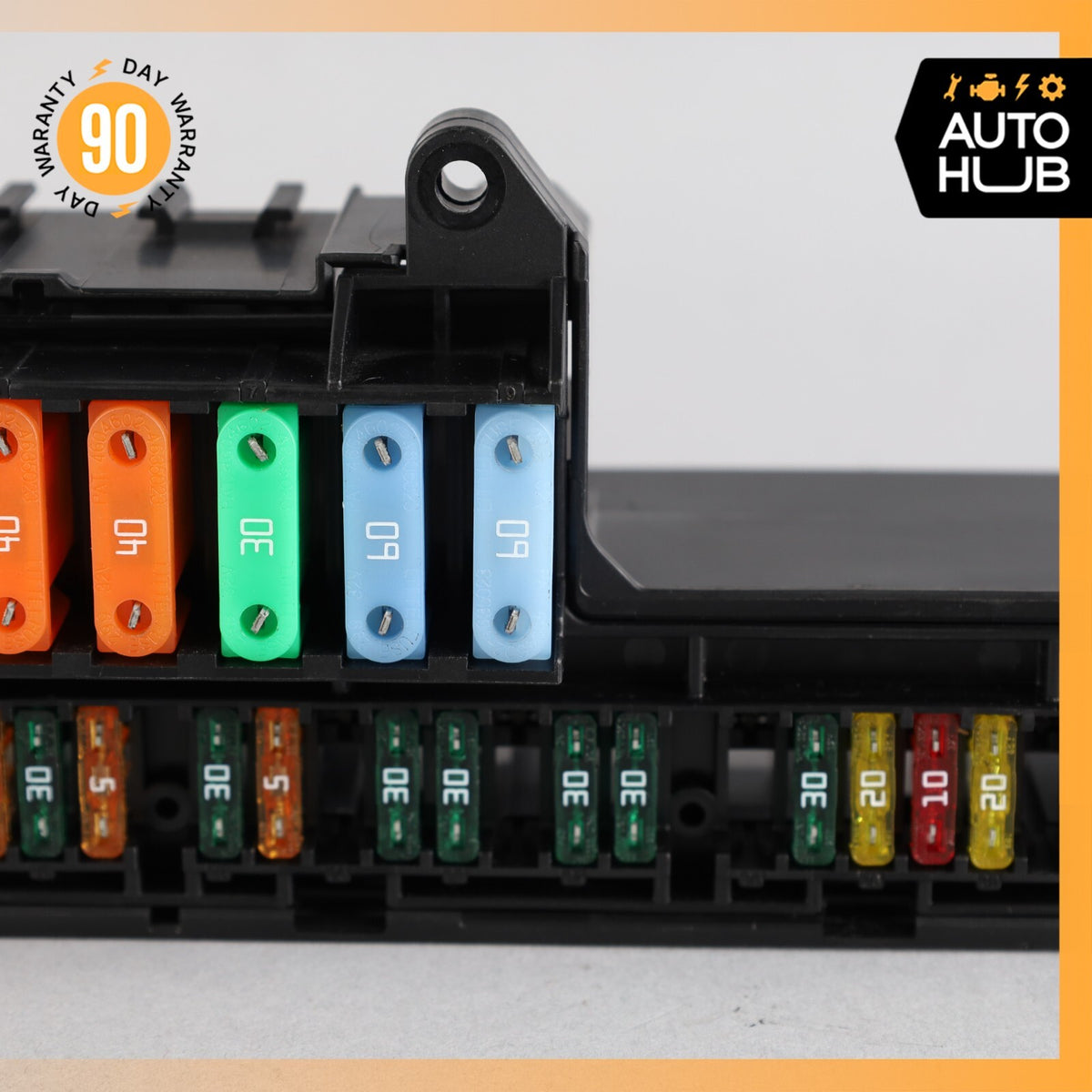 BMW E64 650i Front Dash Power Distribution Fuse Relay Box OEM 71k - photo 3