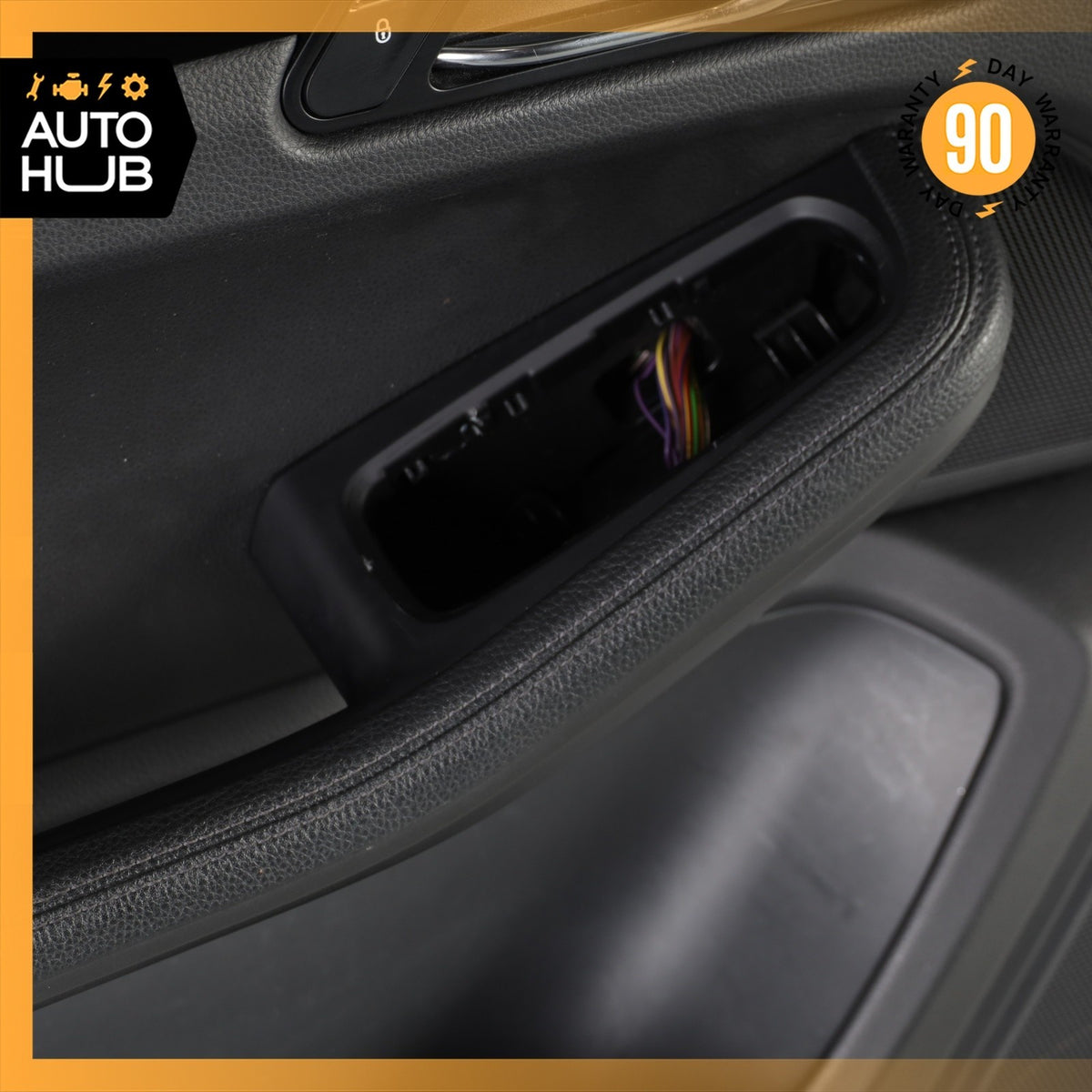 15-24 Porsche Macan 95B Front Left Driver Side Interior Door Panel Black OEM 89k - photo 10