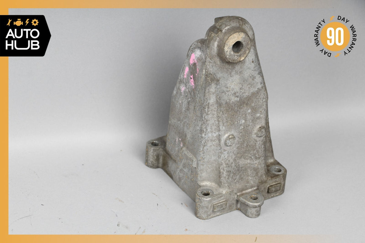 12-15 Mercedes W204 C250 Engine Motor Bracket Mount Right Side 2712232304 OEM - photo 1