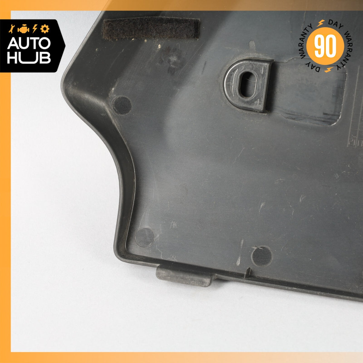 Porsche Cayenne 958 VR6 Engine Bay Cover Panel Right Passenger Side OEM - photo 10