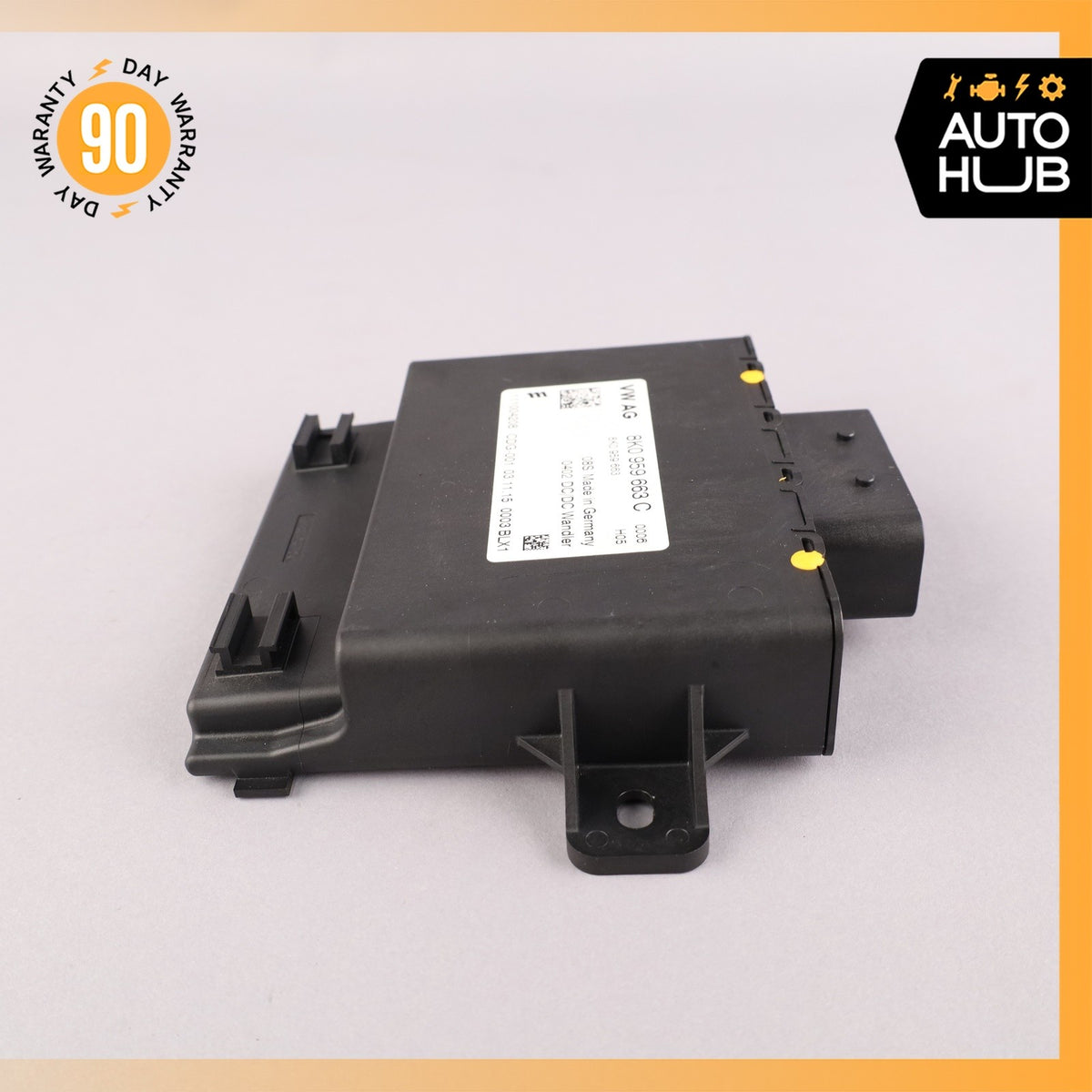 Audi D4 A8L Voltage Stabilizer Control Module 8K0959663C OEM - photo 5