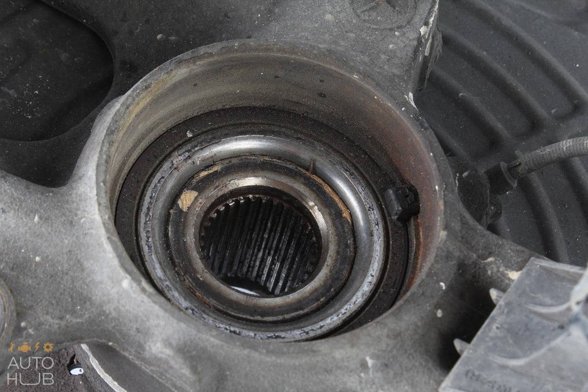 06-12 Mercedes W251 R350 R550 Front Right Passenger Side Spindle Knuckle Hub OEM - photo 8