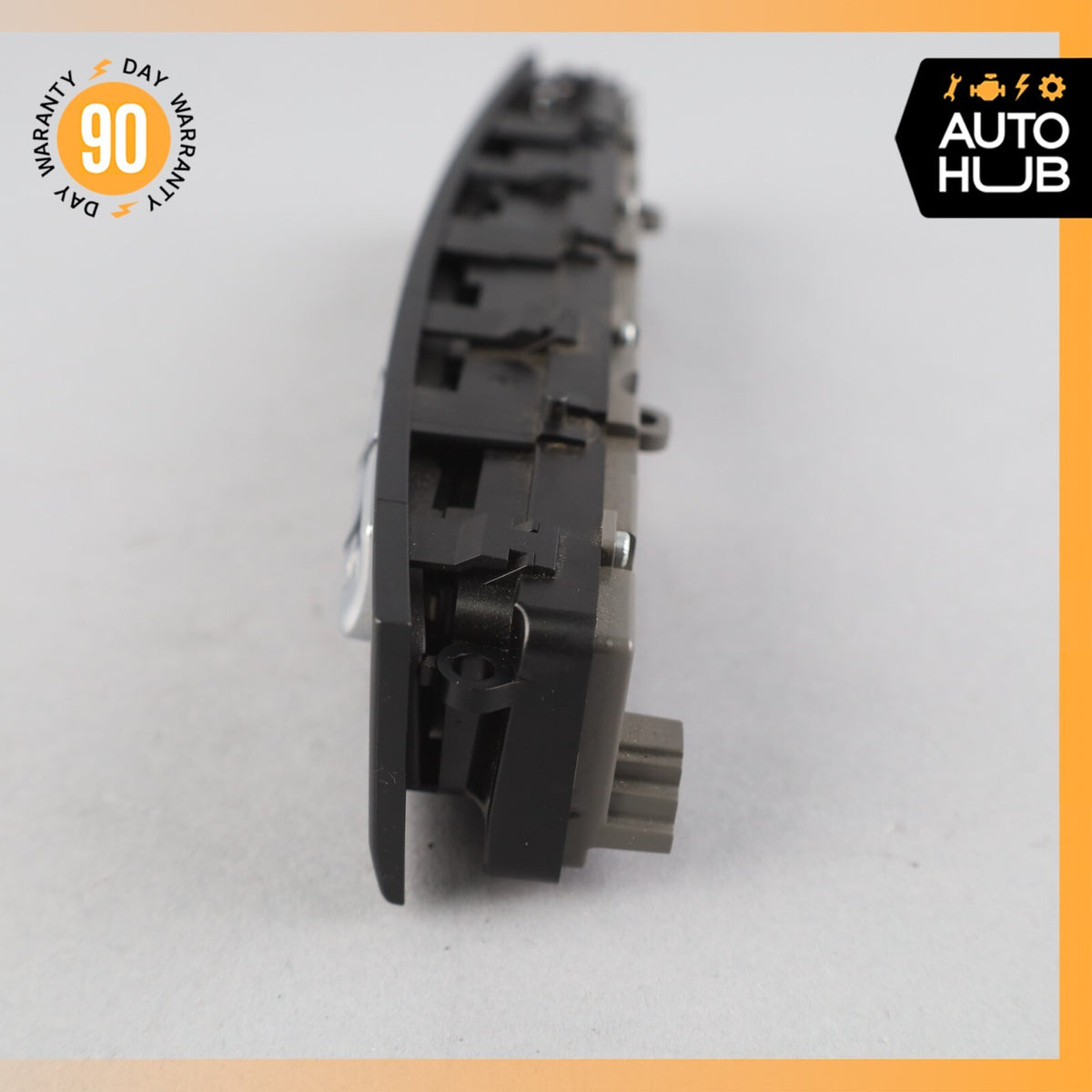 Mercedes W212 E350 Hazard Seat Belt Roller Center Control Switch OEM - photo 10
