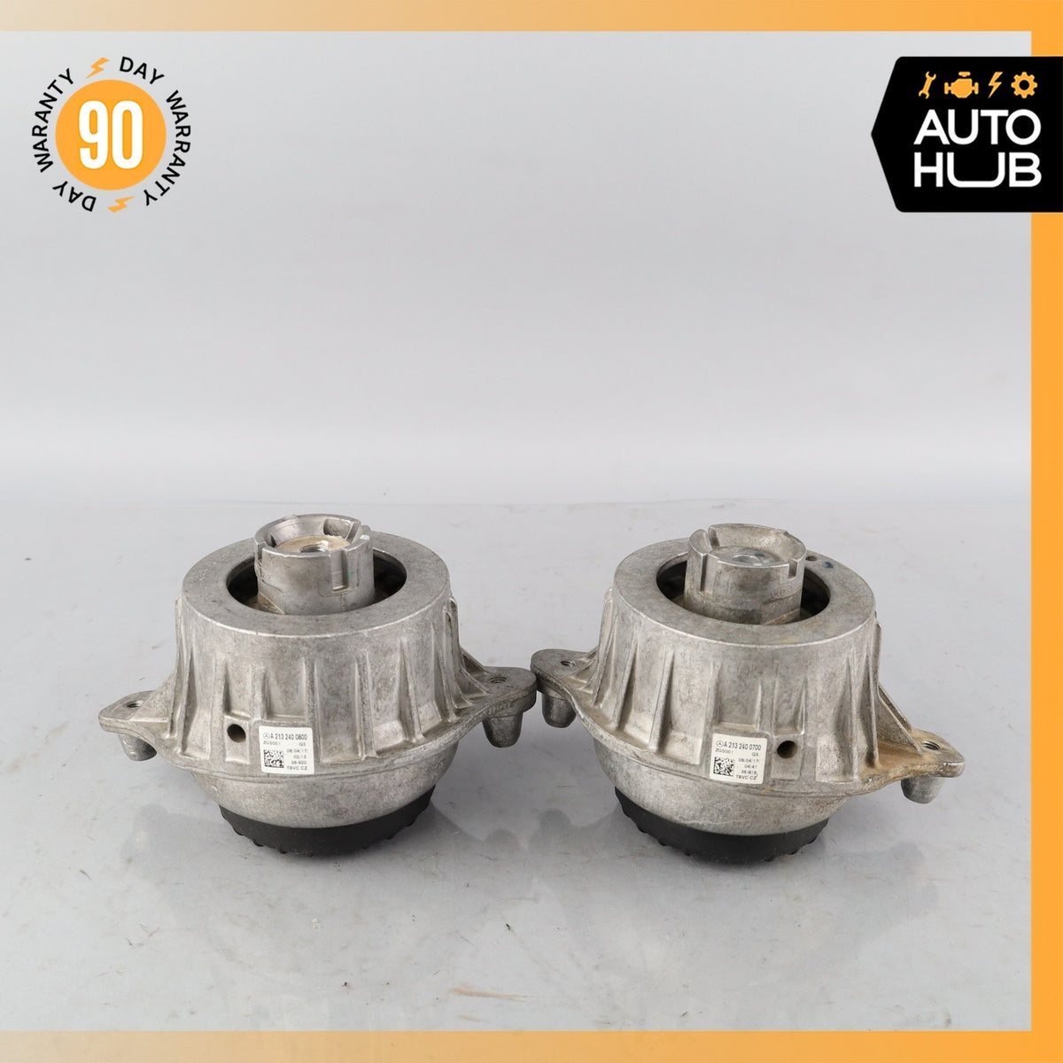 Mercedes W213 E300 RWD Front Left & Right Engine Mount Set OEM - photo 10