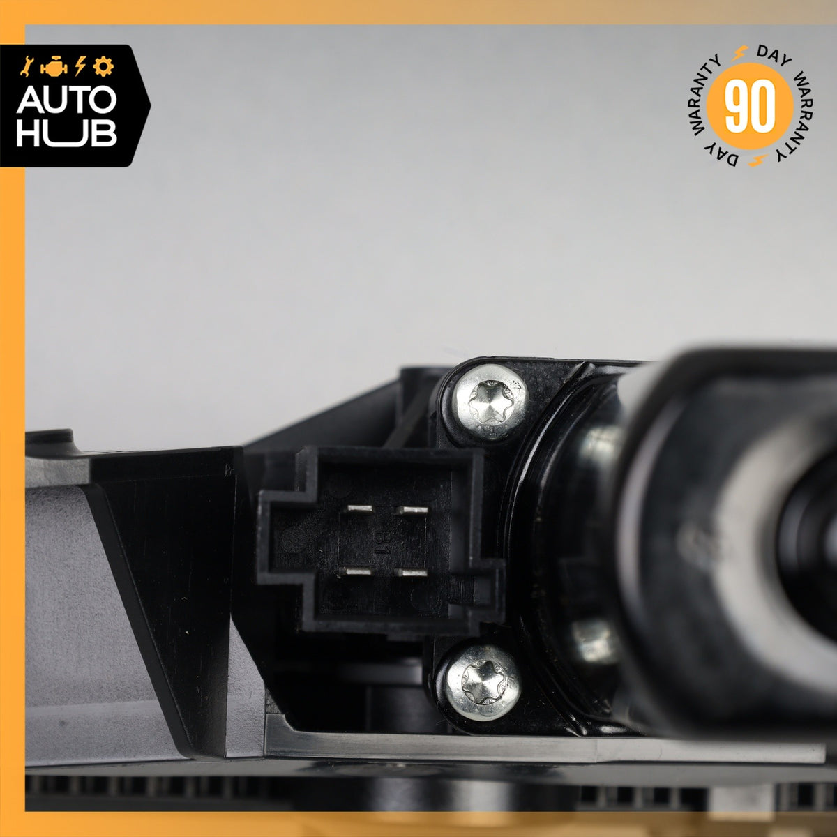 10-17 Mercedes W207 E350 E550 Right Side Seat Belt Feeder Motor Black OEM - photo 6