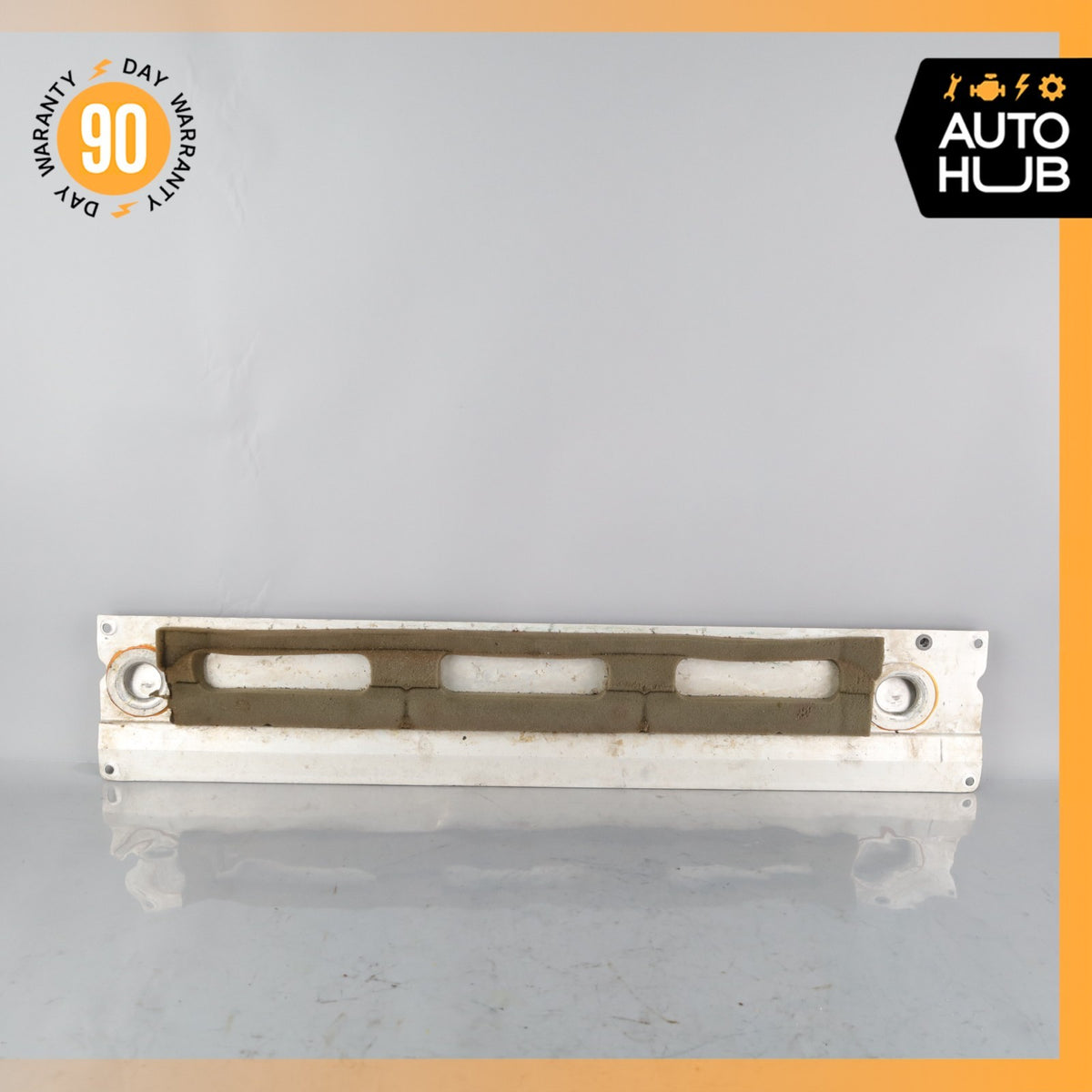 06-17 Aston Martin V8 Vantage Radiator Lower Support Mount Bracket OEM 26k - photo 6