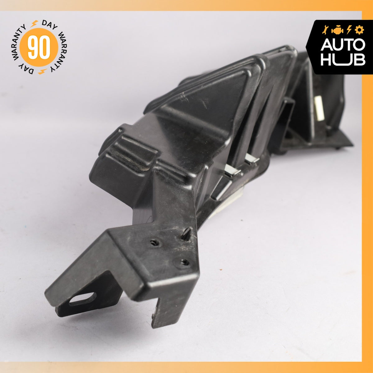 14-21 BMW i3 I01 Front Left Side Fender Mount Bracket OEM - photo 13