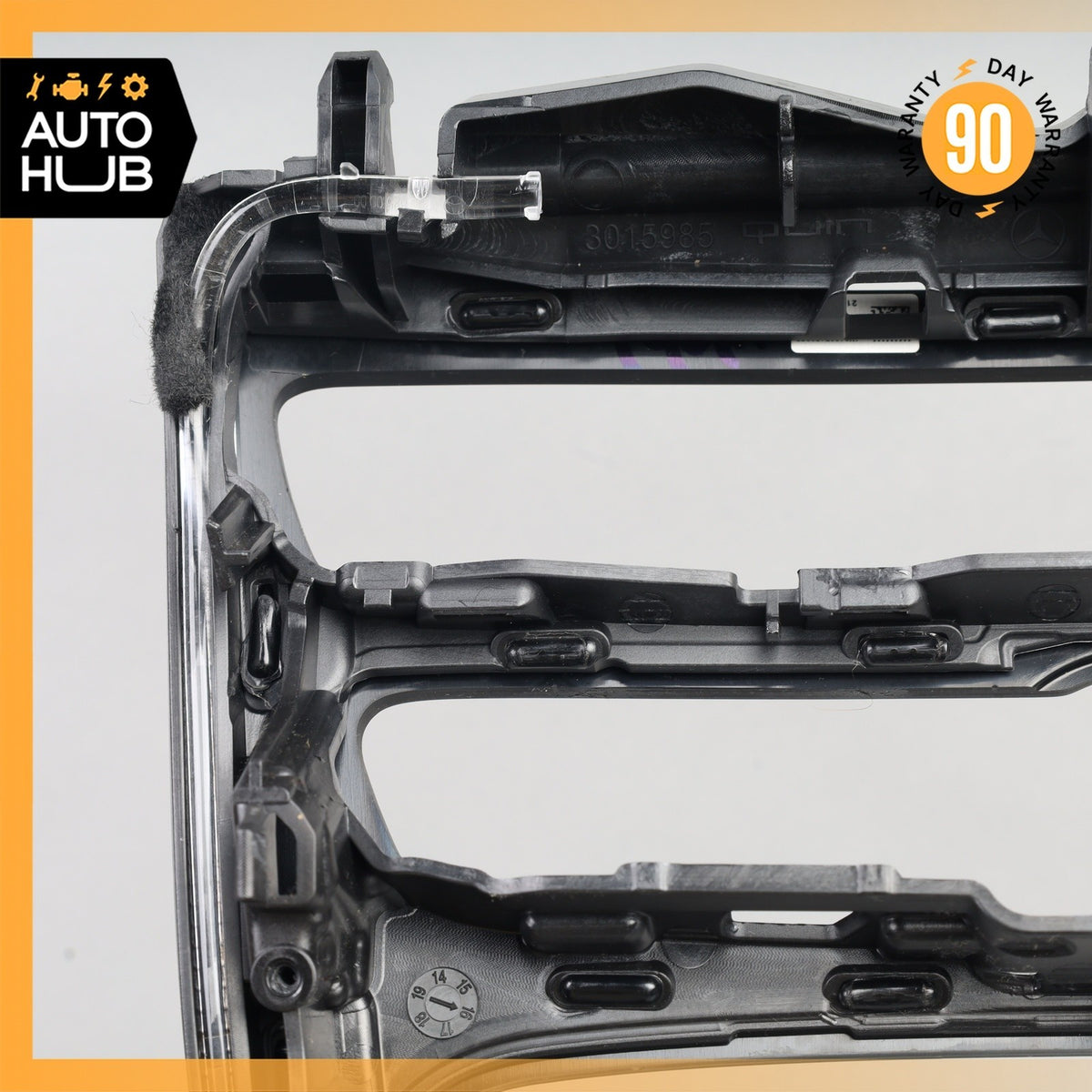Mercedes W213 E300 Center Console Trim Piano Black 2138100815 OEM - photo 14