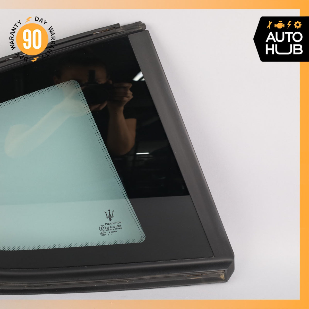 Maserati GranTurismo M145 Coupe Rear Right Side Quarter Window Glass OEM 60k - photo 4