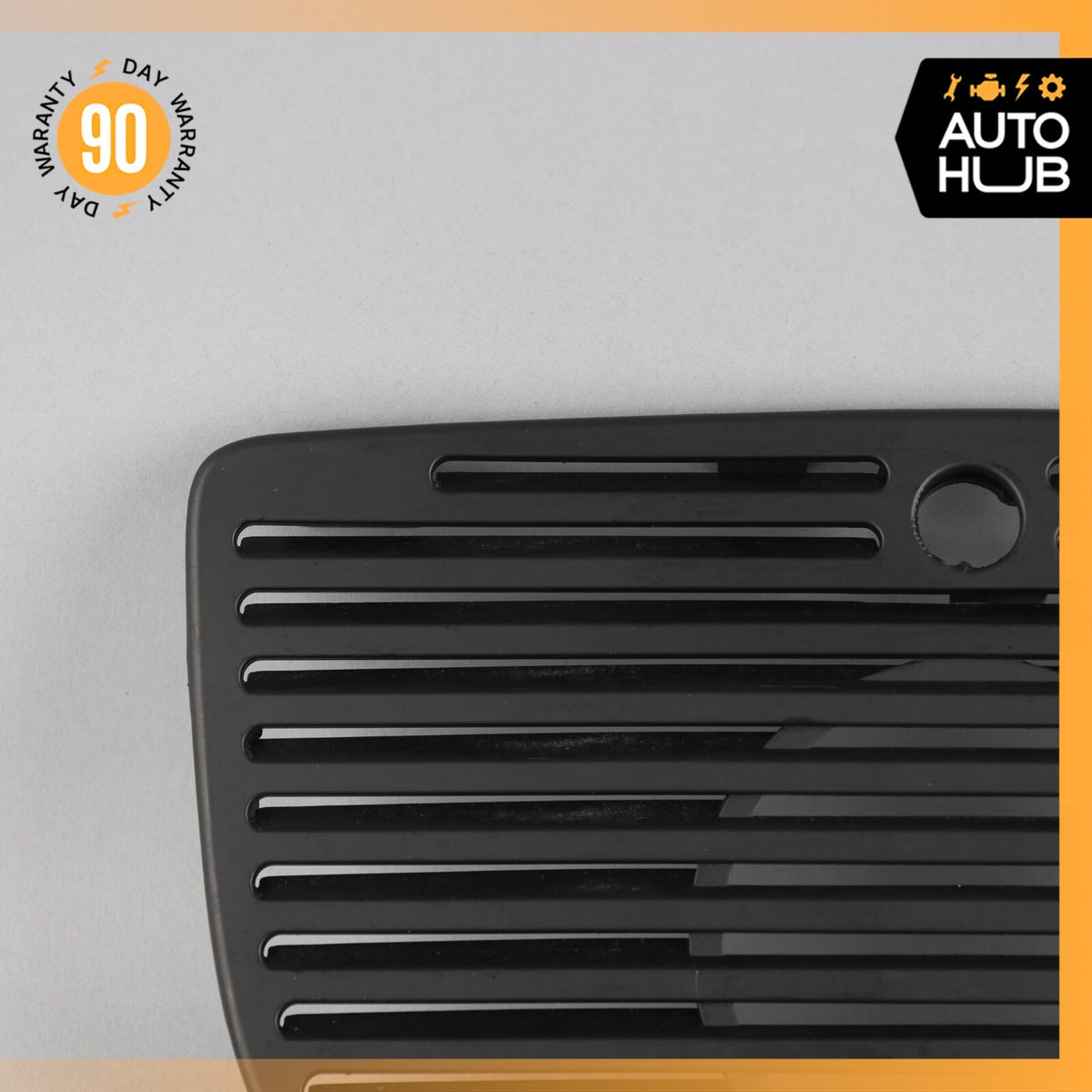08-19 Maserati GranTurismo M145 Dash Dashboard Speaker Cover Grille Grill OEM - photo 2
