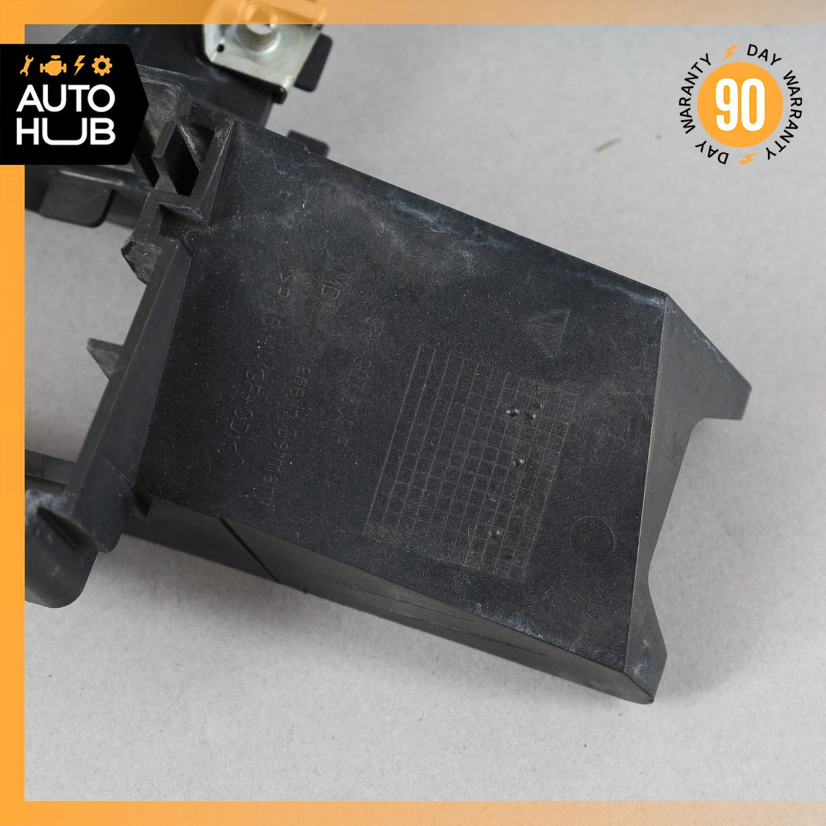 17-19 Porsche 991 911 Carrera 4S Rear Left Lane Assist Radar Module Bracket OEM - photo 4