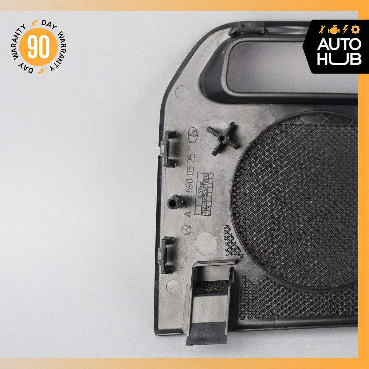 12-20 Mercedes R172 SLK250 SLC300 Rear Left B-Pillar Speaker Cover Black OEM - photo 5