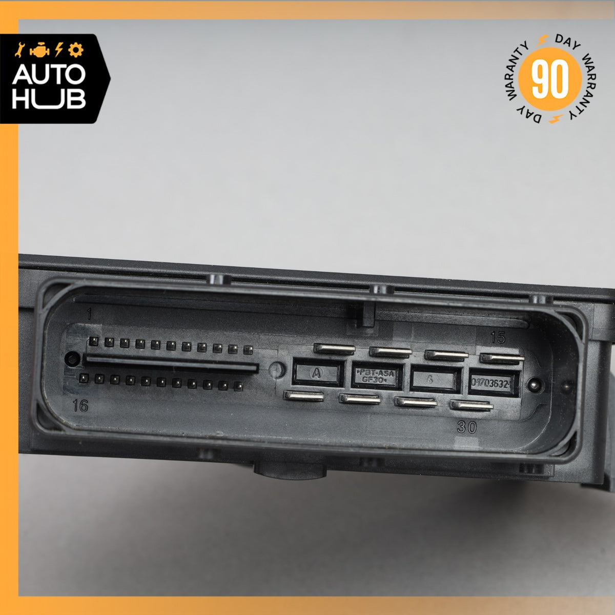 Porsche Macan 95B Gateway Control Module Unit 95B907801C OEM - photo 5