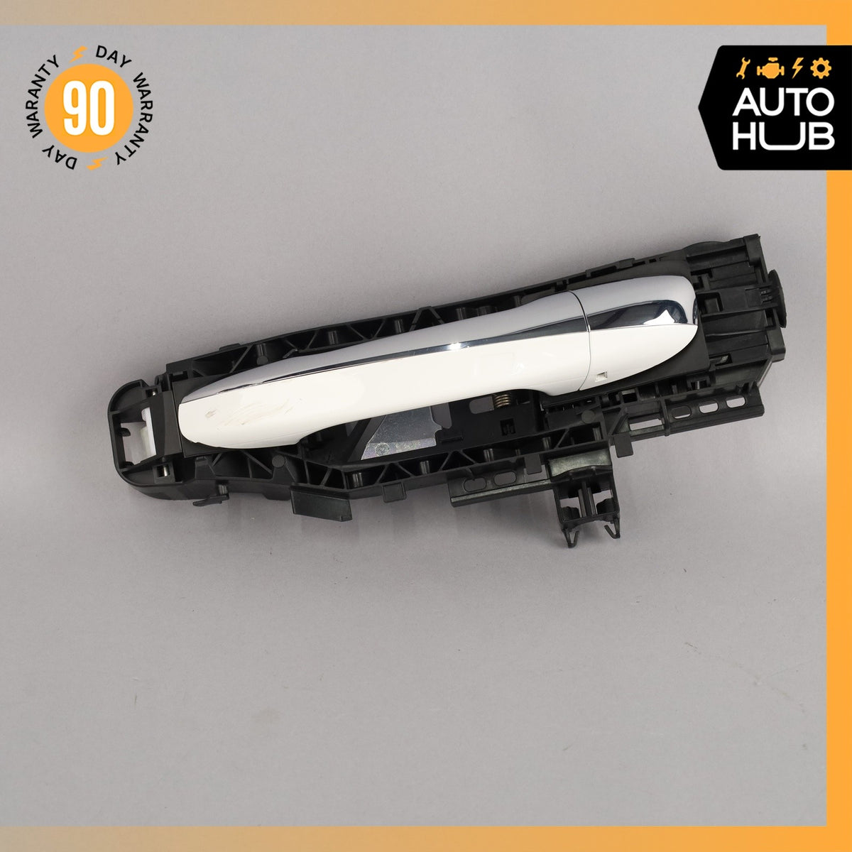 Mercedes W213 E300 Front Left Side Exterior Door Handle Keyless Go White OEM - photo 1