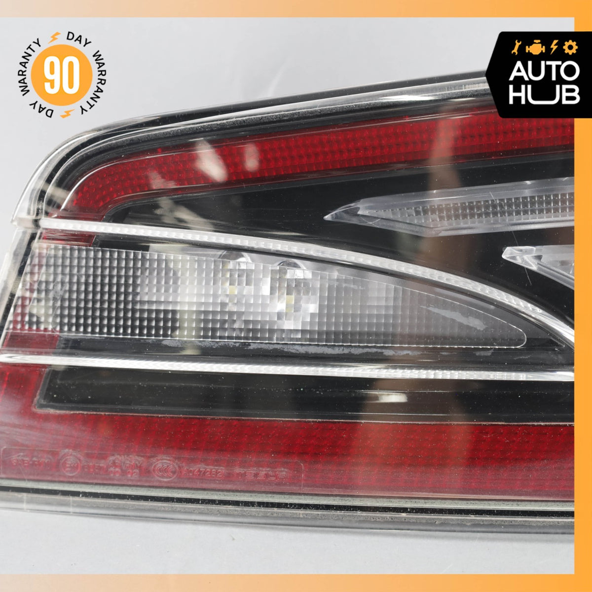 12-20 Tesla Model S Inner Tail Light Lamp Right Side 600592400C OEM 63k - photo 11