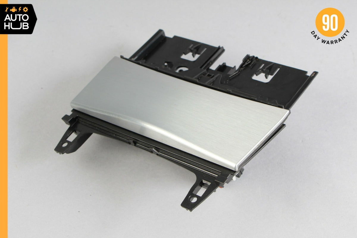 Mercedes W204 C300 E350 C350 Center Console Ashtray Ash Tray Compartment OEM - photo 6