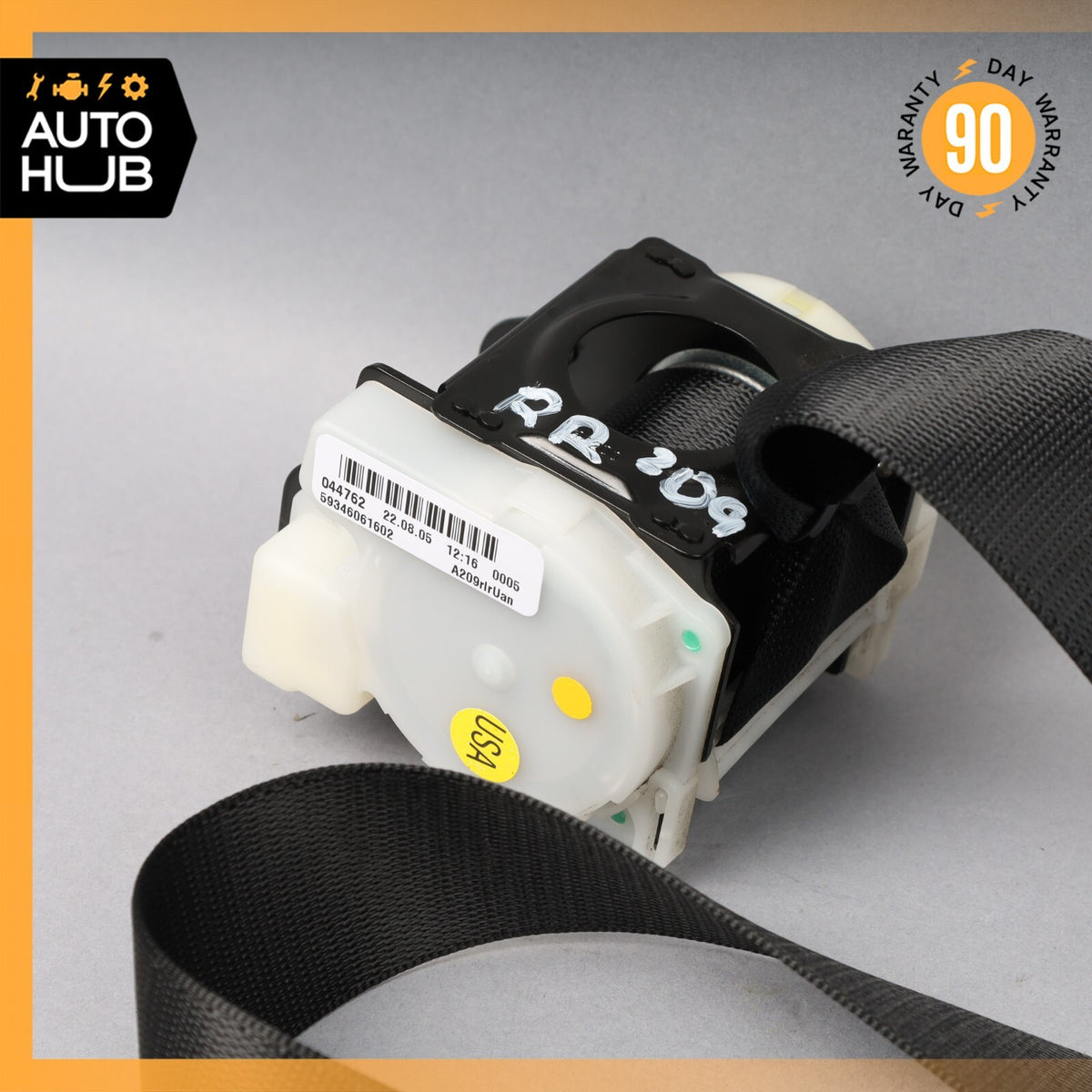 03-09 Mercedes W209 CLK500 CLK350 Rear Left or Right Side Seat Belt Black OEM - photo 4