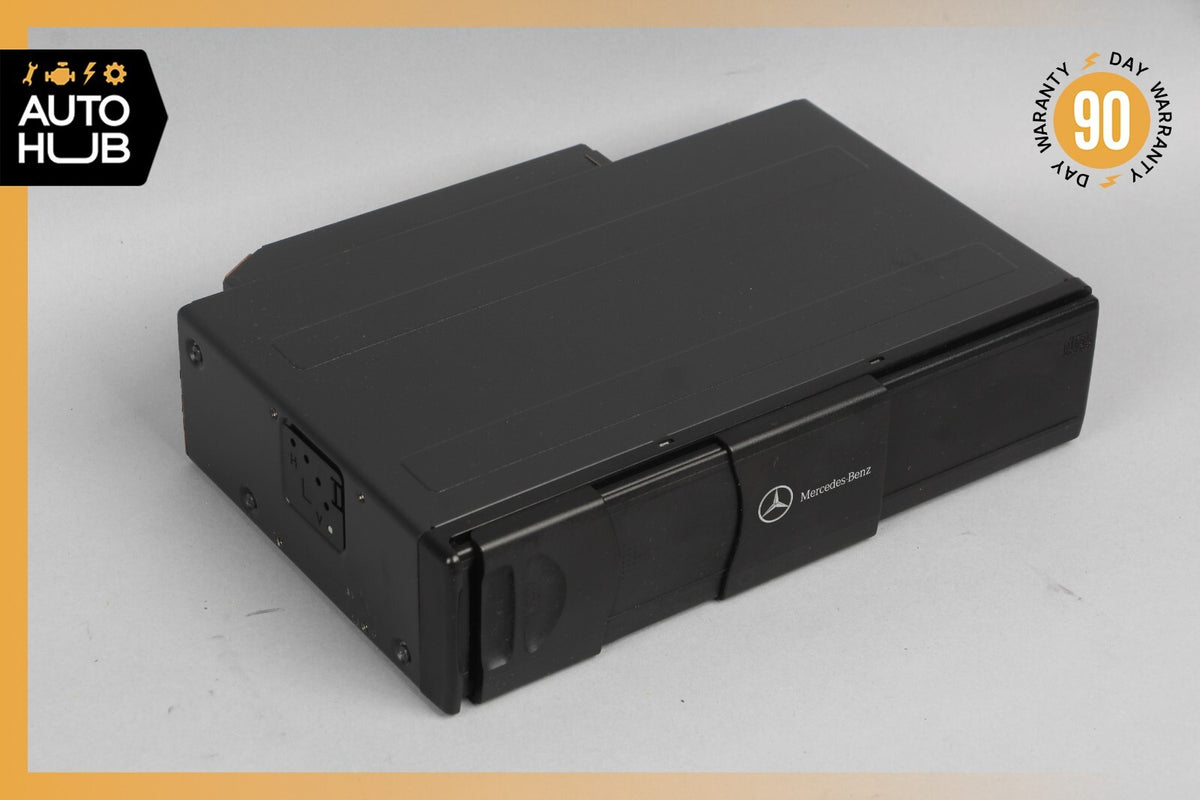 05-09 Mercedes R230 SL600 CLK350 CLK550 C240 C320 CD Changer 6 Disk Player OEM - photo 1