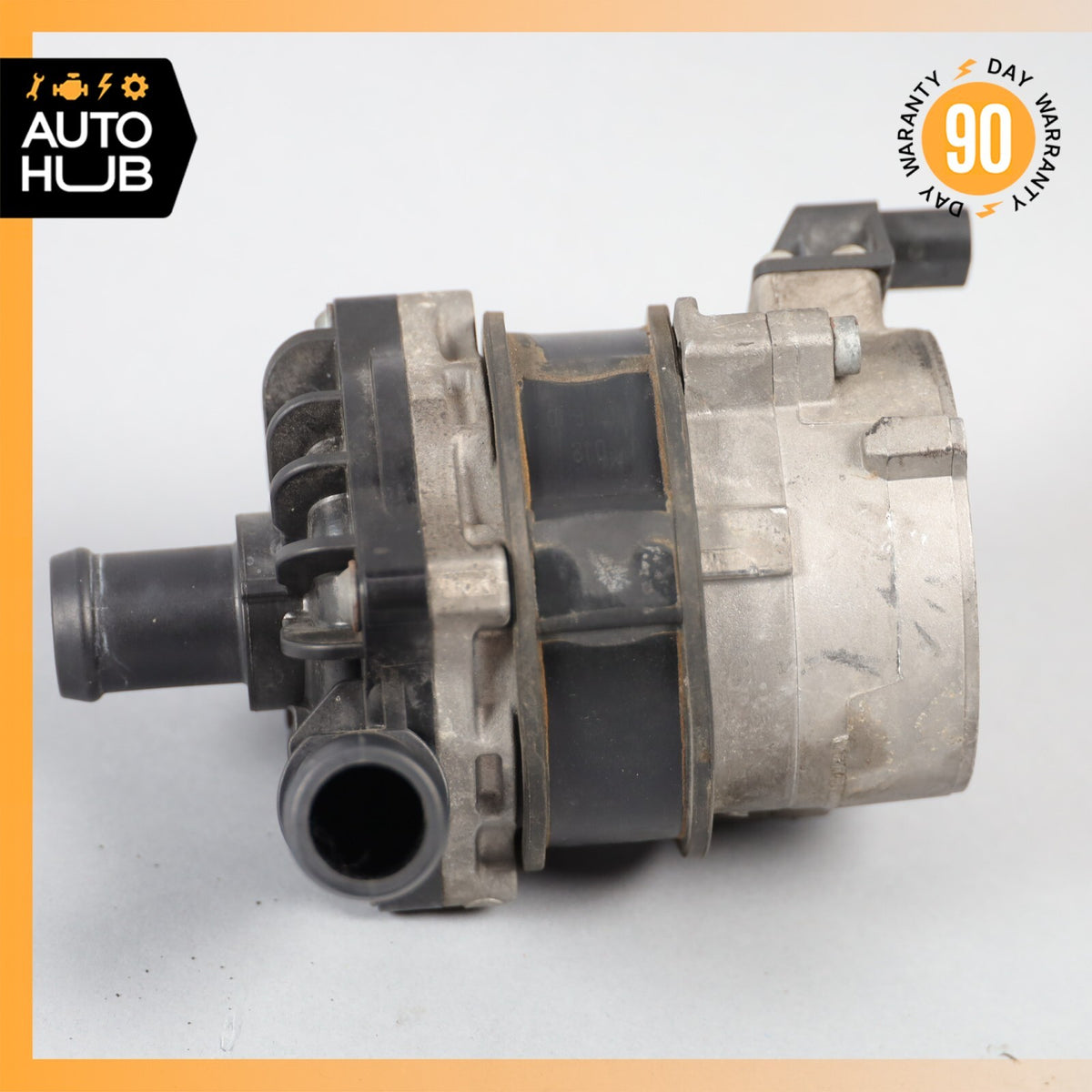11-18 Porsche Panamera 970 Hybrid S Auxiliary AUX Circulation Water Pump OEM 89k - photo 2