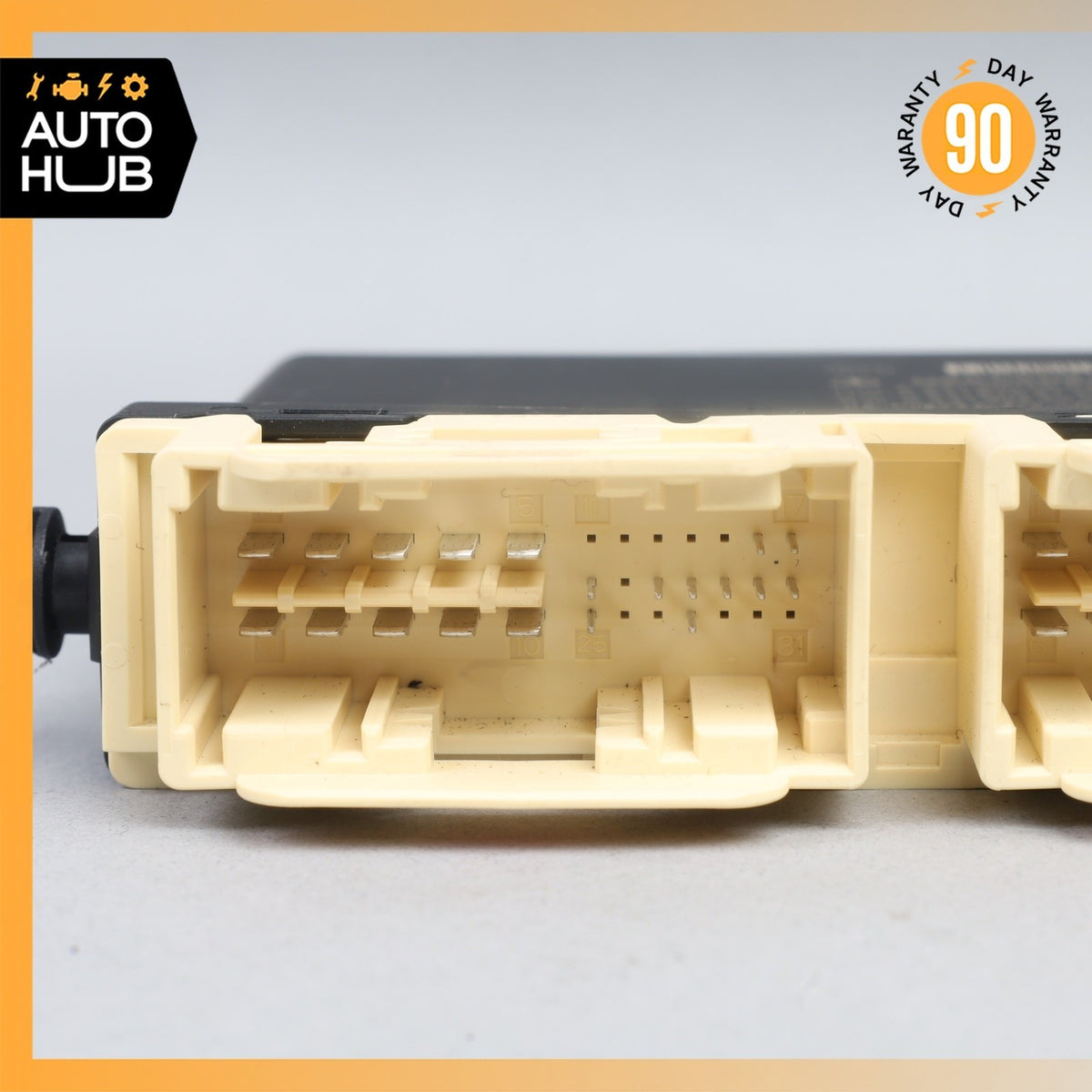 13-20 Mercedes R231 SL550 SL400 Seat Control Module Front Right 2319000503 OEM - photo 5